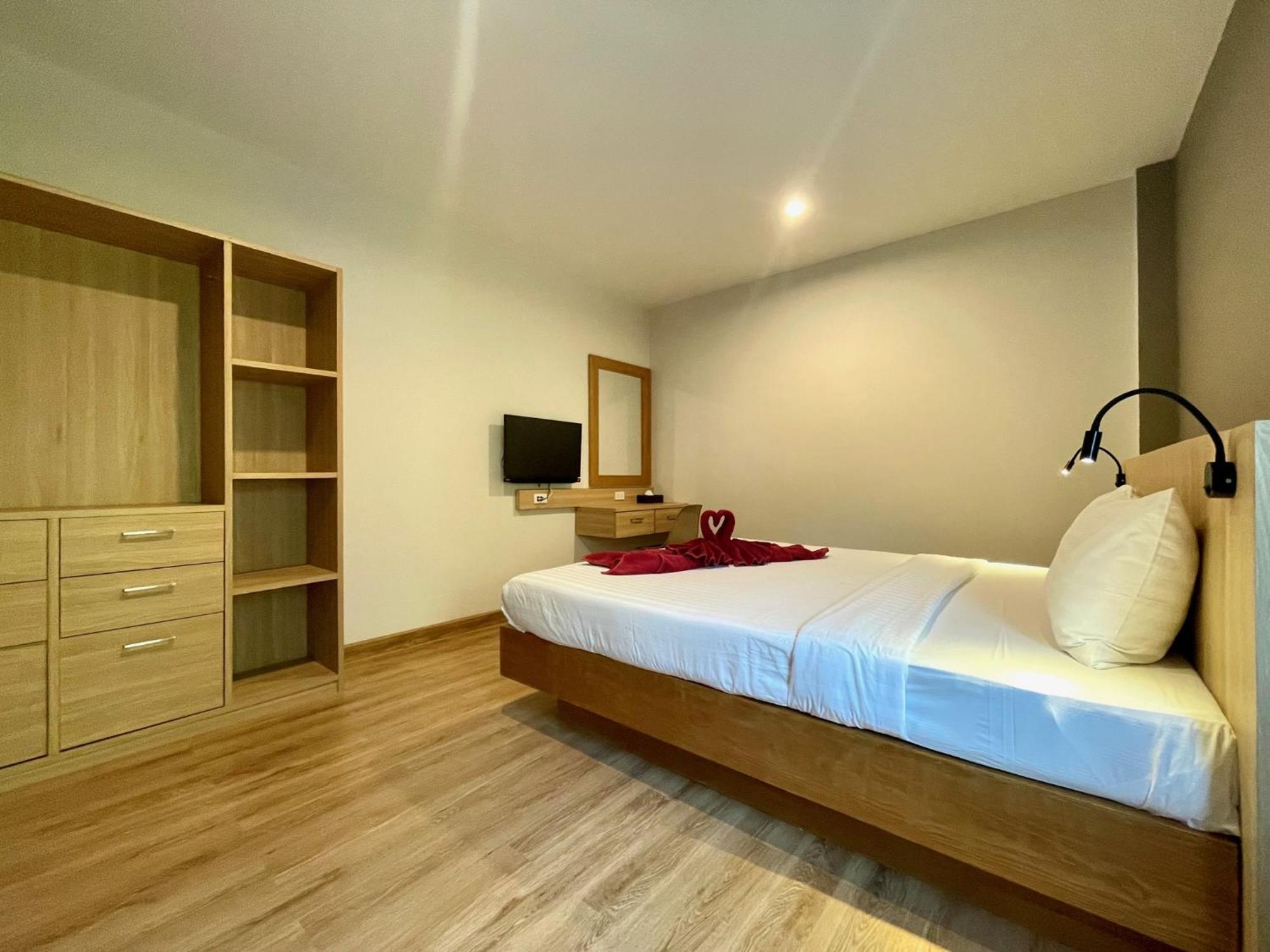 Room Actually Service Apartment Карон Экстерьер фото